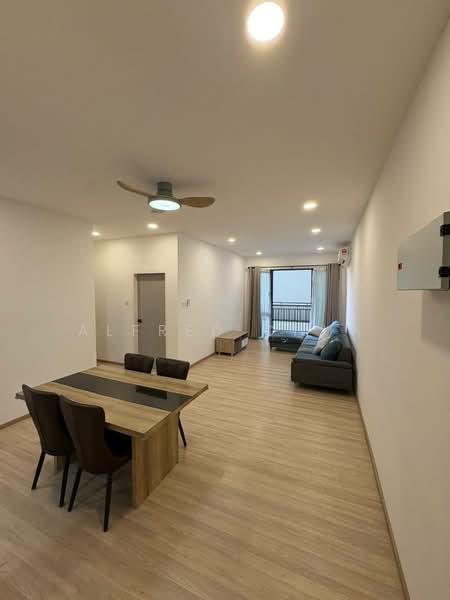Servis Apartment untuk Dijual di Vantage @ Tamu - Alfred Chua - Living Room - PropertyGuru.com.my