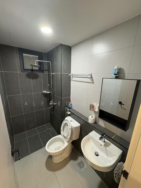 Servis Apartment untuk Dijual di Vantage @ Tamu - Alfred Chua - Bathroom - PropertyGuru.com.my
