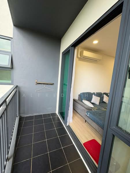 Servis Apartment untuk Dijual di Vantage @ Tamu - Alfred Chua - Balcony - PropertyGuru.com.my
