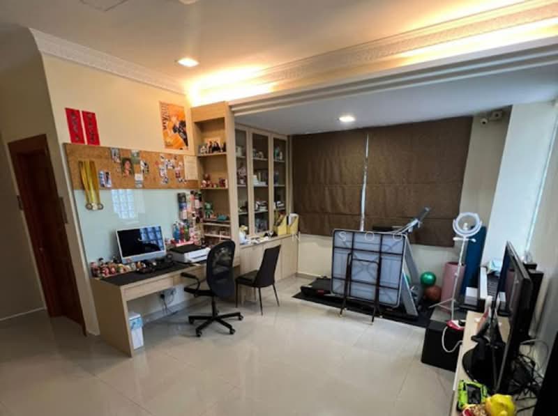 Semi-Detached House for Sale in Cheras (Kuala Lumpur) - Jocelyn Soo - Study - PropertyGuru.com.my