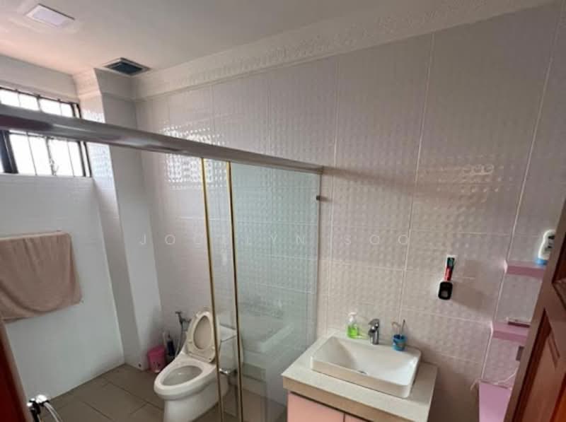 Semi-Detached House for Sale in Cheras (Kuala Lumpur) - Jocelyn Soo - Bathroom - PropertyGuru.com.my