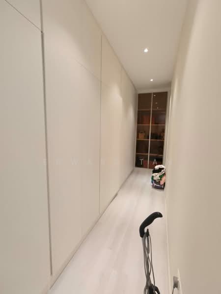 2-storey Terraced House for Sale in Taman Mount Austin (Tebrau) - Edward Tan - Corridor - PropertyGuru.com.my