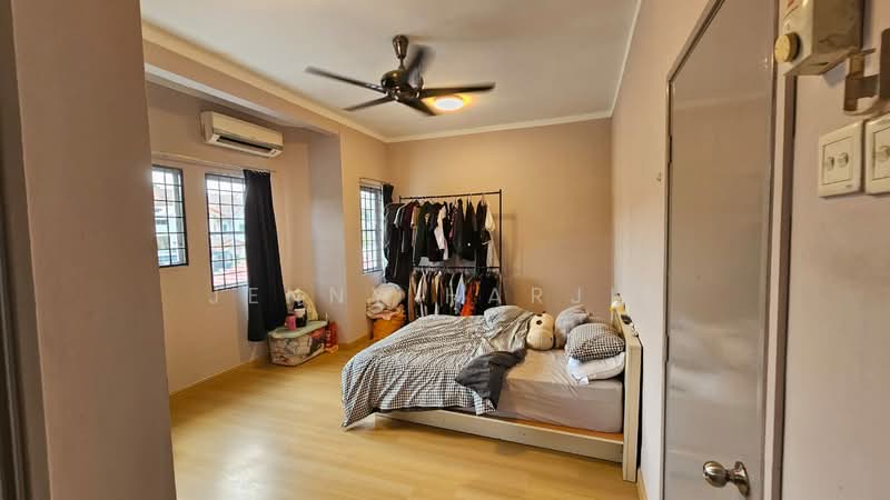 2-storey Terraced House for Sale in Subang Jaya (Selangor) - Jenny Harjit - Bedroom - PropertyGuru.com.my