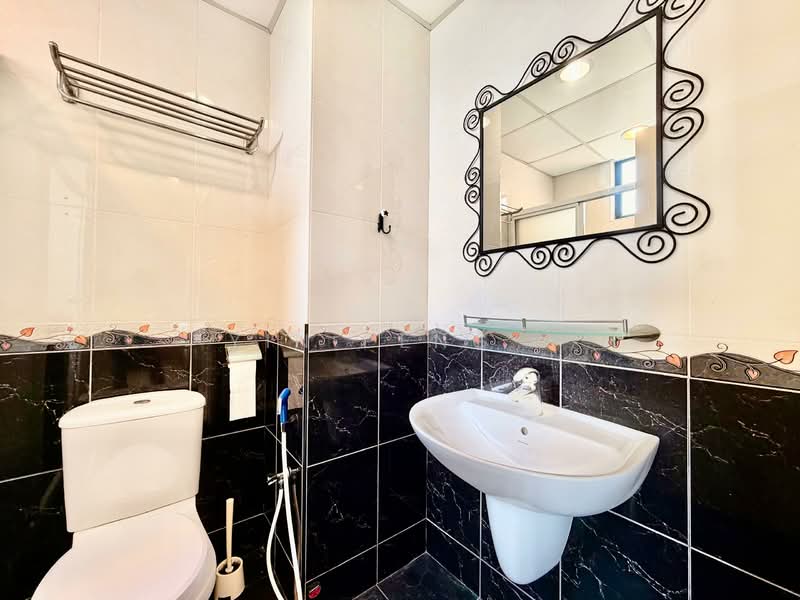 Condominium for Sale at Kiara Park - Yin Peng . - Bathroom - PropertyGuru.com.my