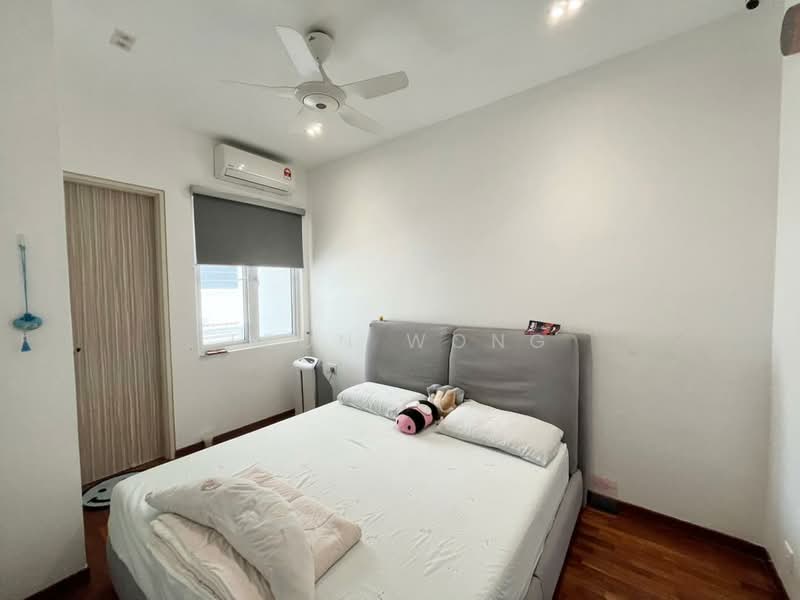 3.5-storey Terraced House for Sale in New Green Park (Rawang) - Leon Wong - Bedroom - PropertyGuru.com.my