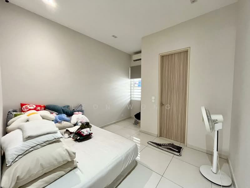 3.5-storey Terraced House for Sale in New Green Park (Rawang) - Leon Wong - Bedroom - PropertyGuru.com.my