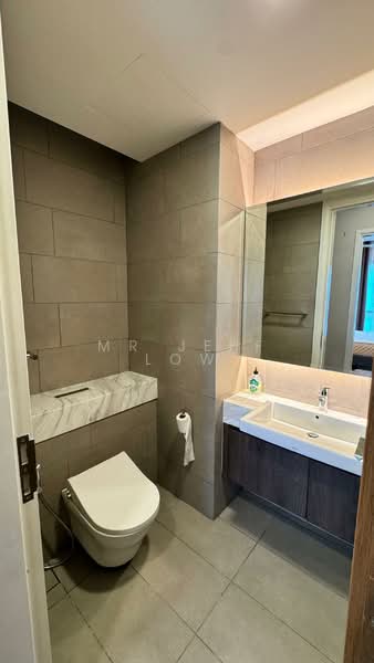 Service Residence for Sale at Aria - Mr Jeff Low - Bathroom - PropertyGuru.com.my