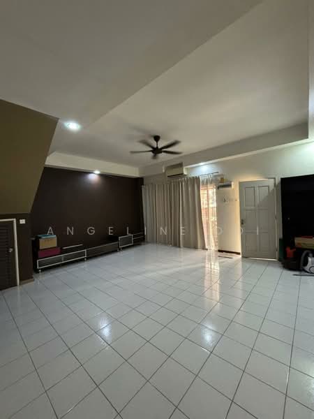 Rumah Teres 2 Tingkat untuk Dijual di Bandar Mahkota Cheras (Cheras) - Angeline Ooi - Living Room - PropertyGuru.com.my