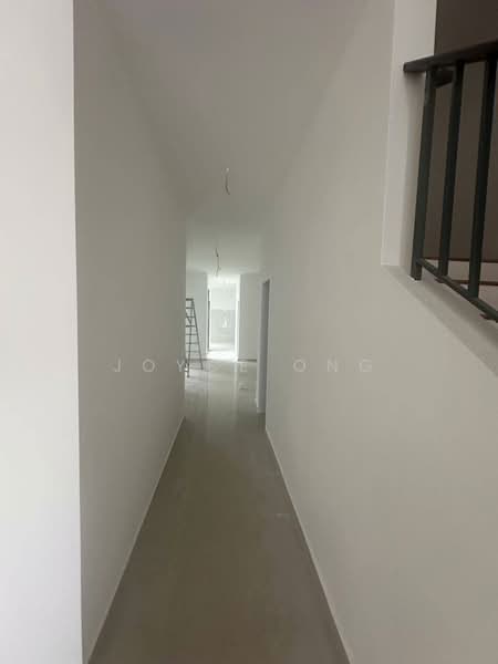 Cluster House for Sale in Iskandar Puteri (Nusajaya) (Johor) - Joyce Ong - Corridor - PropertyGuru.com.my