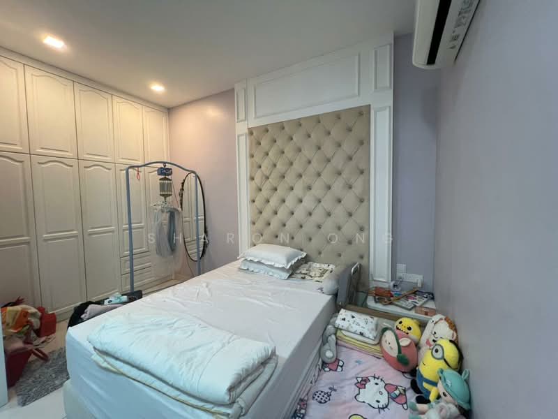 Cluster House for Sale in Taman Mutiara Mas (Skudai) - Sharon Ong - Bedroom - PropertyGuru.com.my
