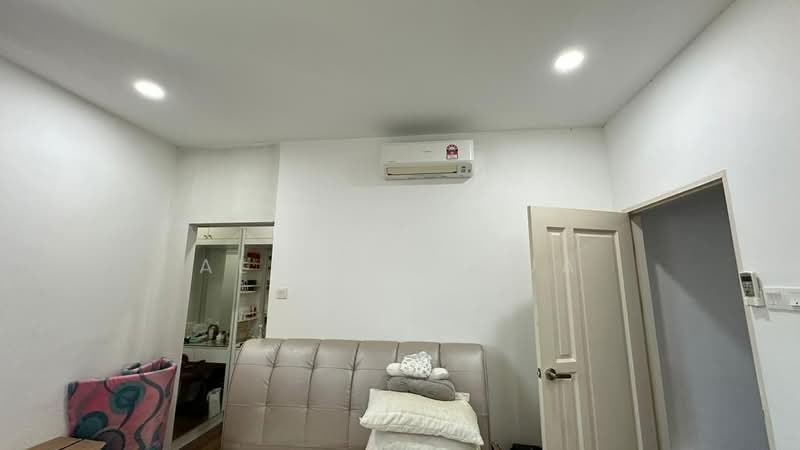 Rumah Teres 2 Tingkat untuk Dijual di Tabuan Tranquility (Kuching) - Alfred Chua - Interior - PropertyGuru.com.my