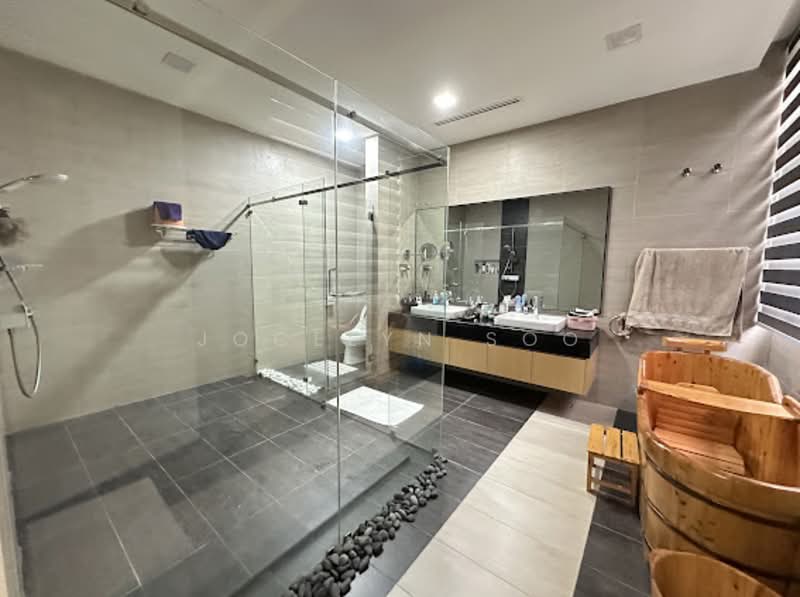 Rumah Banglo untuk Dijual di Batu 9 (Cheras) - Jocelyn Soo - Bathroom - PropertyGuru.com.my