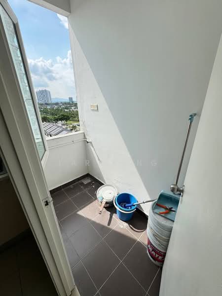 Pangsapuri untuk Disewa di Horizon Residence (Dwi Mutiara) - Larry Ng - Balcony - PropertyGuru.com.my