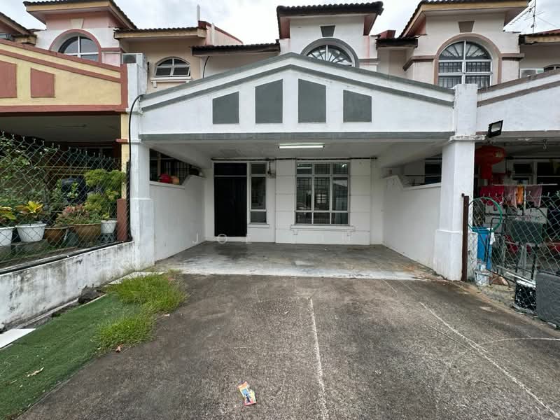 2-storey Terraced House for Rent in Johor Bahru (Johor) - Joe Loh - Exterior - PropertyGuru.com.my