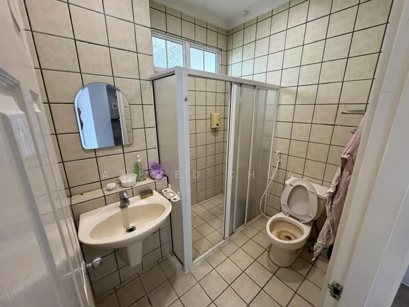 Kondominium untuk Dijual di De Summit Condominium - Alfred Chua - Bathroom - PropertyGuru.com.my