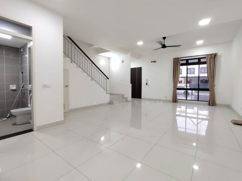 Rumah Teres untuk Dijual di Johor Bahru (Johor) - Lokin Yam - Living Room - PropertyGuru.com.my
