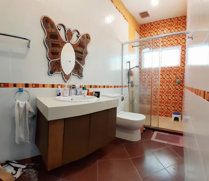 2.5-storey Terraced House for Sale in Bangsar (Kuala Lumpur) - Prem Kumar - Bathroom - PropertyGuru.com.my
