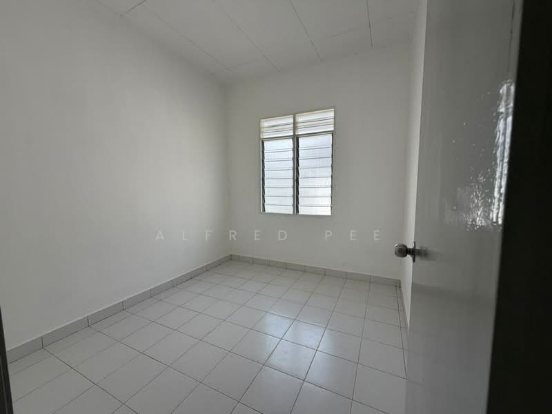 2-storey Terraced House for Sale in Taman Mount Austin (Tebrau) - Alfred Pee - Interior - PropertyGuru.com.my