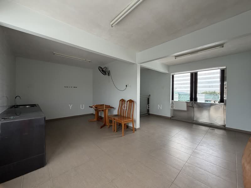 2-storey Terraced House for Sale in Taman Universiti (Skudai) - Yuki Cheng - Kitchen - PropertyGuru.com.my