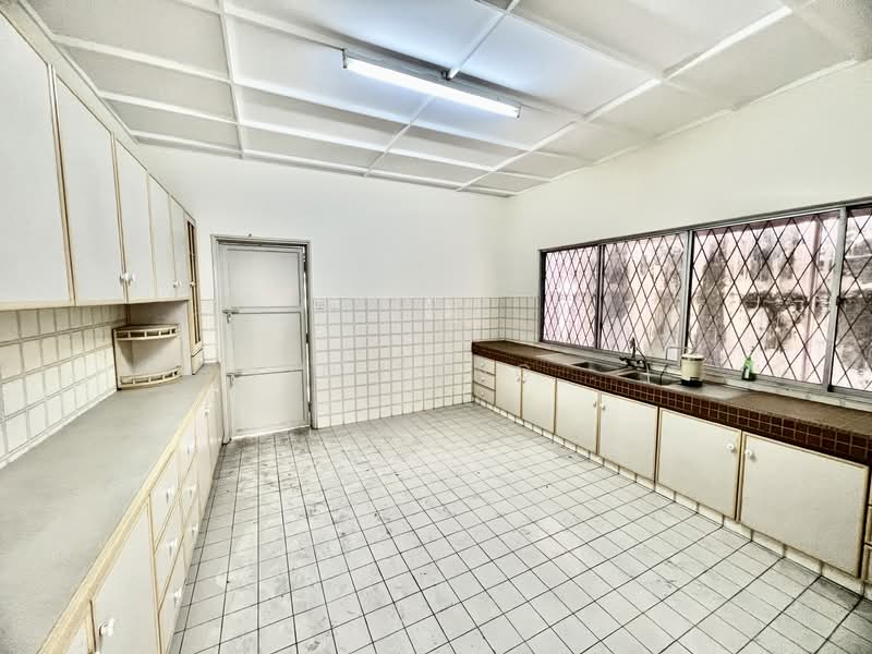 Bungalow for Sale in Taman Tun Dr Ismail (Kuala Lumpur) - Yin Peng . - PropertyGuru.com.my