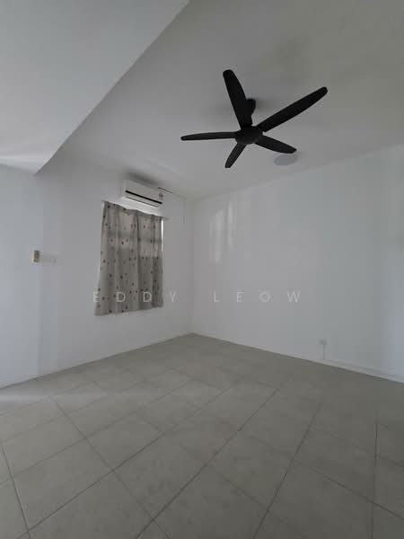 3-storey Terraced House for Sale in Taman Limbongan Indah (Klebang) - Eddy Leow - Interior - PropertyGuru.com.my