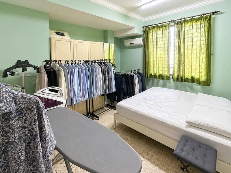 Rumah Banglo untuk Dijual di Seksyen 12 (Shah Alam) - Nor Azdlin Adnan - Bedroom - PropertyGuru.com.my