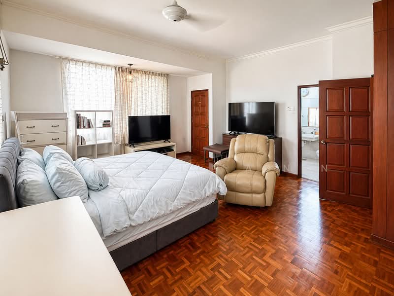 Rumah Banglo untuk Dijual di Seksyen 12 (Shah Alam) - Nor Azdlin Adnan - Bedroom - PropertyGuru.com.my