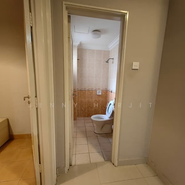 2-storey Terraced House for Sale in Putra Heights (Subang Jaya) - Jenny Harjit - Bathroom - PropertyGuru.com.my