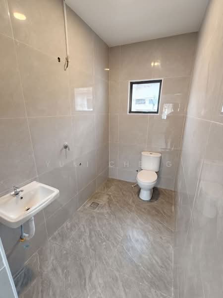 2-storey Terraced House for Sale in Taman Ungku Tun Aminah (Skudai) - Yuki Cheng - Bathroom - PropertyGuru.com.my