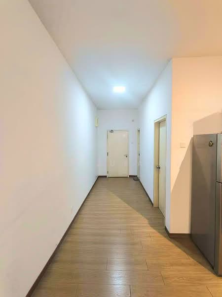 Condominium for Rent at Lakefront Residence - Siti Zuraini - Corridor - PropertyGuru.com.my