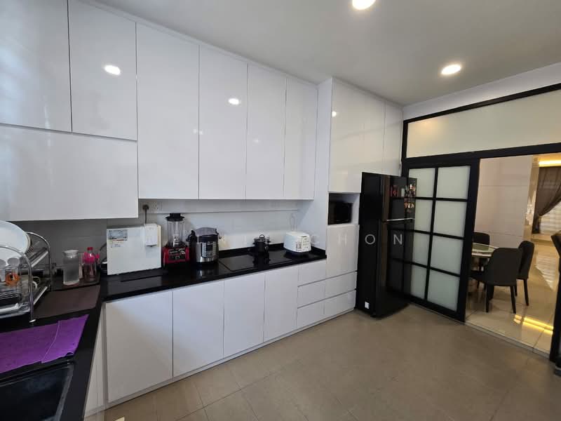 Rumah Teres 2 Tingkat untuk Dijual di Skudai (Johor) - Weinie Chon - Kitchen - PropertyGuru.com.my