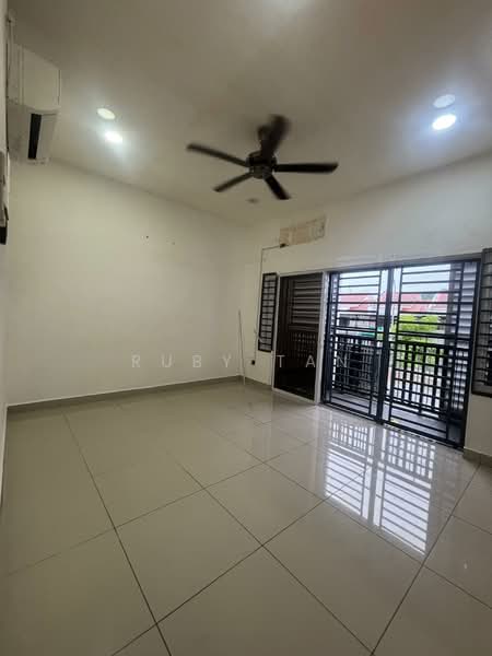 Rumah Teres 2 Tingkat untuk Dijual di Taman Nusantara Prima (Gelang Patah) - Ruby Tan - Interior - PropertyGuru.com.my