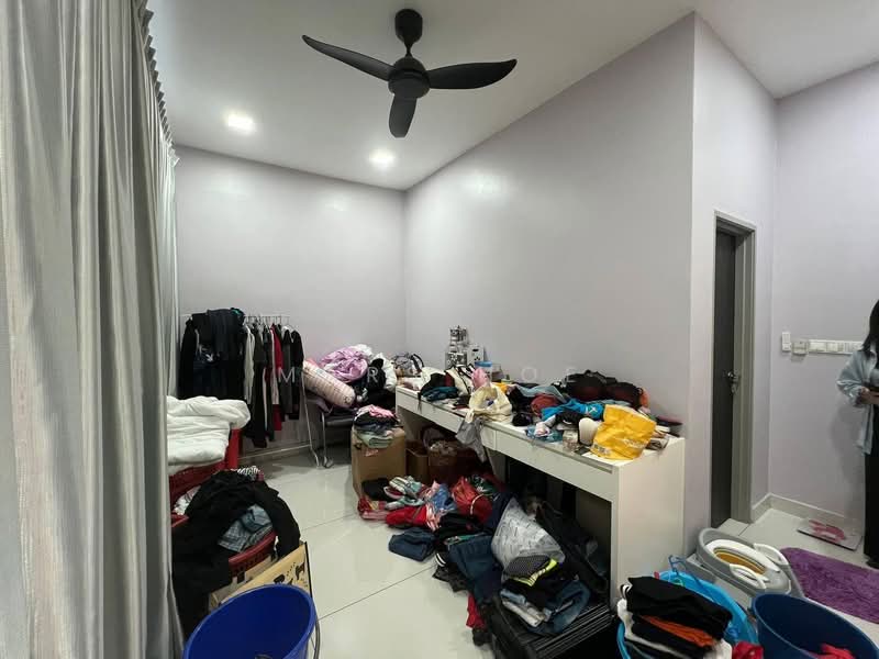 Cluster House for Sale in Taman Mutiara Mas (Skudai) - Mars Hoe - Bedroom - PropertyGuru.com.my
