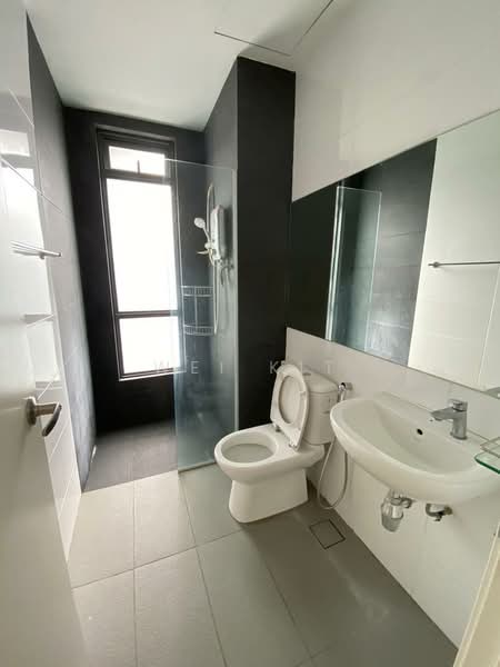Service Residence for Rent at Utropolis Suites 1 - Wei Kit - Bathroom - PropertyGuru.com.my