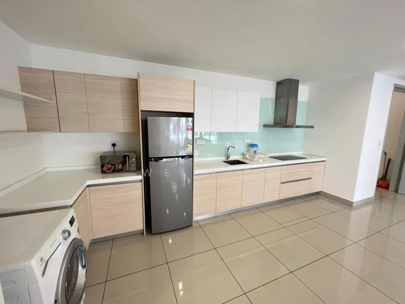 Kediaman Servis untuk Disewa di Utropolis Suites 1 - Wei Kit - Kitchen - PropertyGuru.com.my