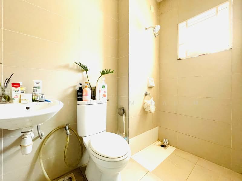 Rumah Teres untuk Dijual di Sepang (Selangor) - Arif Halim Halim - Bathroom - PropertyGuru.com.my