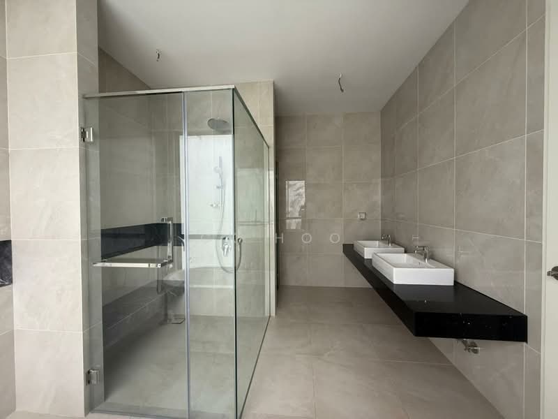 Semi-Detached House for Sale in Kota Damansara (Selangor) - CK Hoo - Bathroom - PropertyGuru.com.my