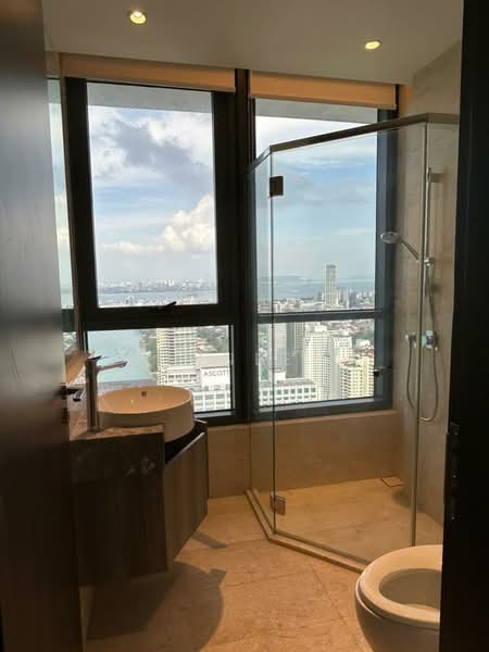 Servis Apartment untuk Disewa di Marriott Residence @ Gurney - Xinnee . - Bathroom - PropertyGuru.com.my