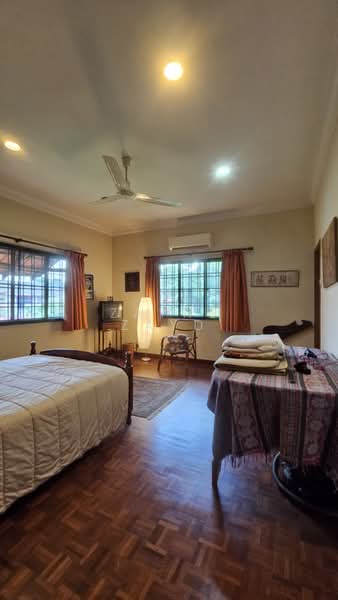 Bungalow for Sale in Kuala Lumpur (Kuala Lumpur) - Zayne Zayd - Bedroom - PropertyGuru.com.my