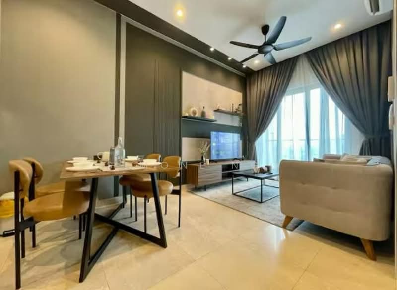 Servis Apartment untuk Dijual di Lucentia Residences - Simone Ngo - Living Room - PropertyGuru.com.my