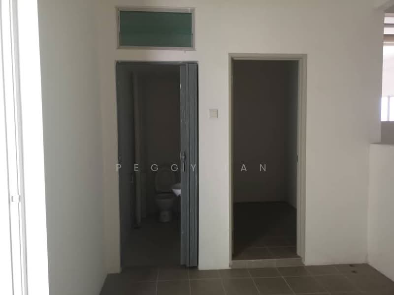 Condominium for Sale at The Latitude Condominium - Peggy Tan - Bathroom - PropertyGuru.com.my
