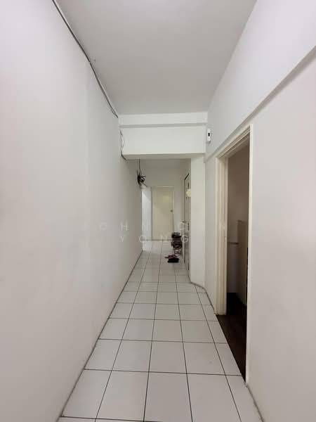 Condominium for Sale at Sunway Lagoon View Resort Condominium - Zed Yong - Corridor - PropertyGuru.com.my