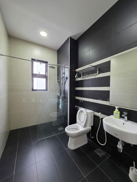 Semi-Detached House for Sale in Taman Iskandar (Johor Bahru) - Calvin Wong - Bathroom - PropertyGuru.com.my