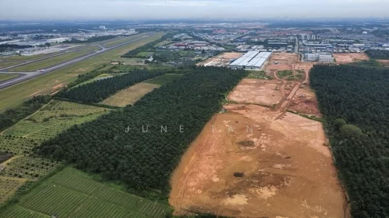 Industrial Land for Sale in Kampung Seelong Jaya (Senai) - June Tan - Exterior - PropertyGuru.com.my