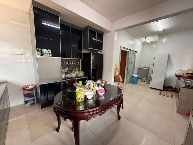 Semi-Detached House for Sale in Taman Impian Emas (Skudai) - Jack Chai - Kitchen - PropertyGuru.com.my