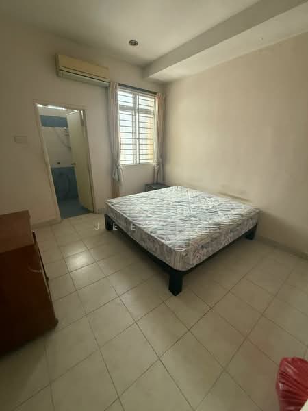 Rumah Teres 2 Tingkat untuk Disewa di Taman Skudai Indah (Skudai) - Jee Hui - Bedroom - PropertyGuru.com.my