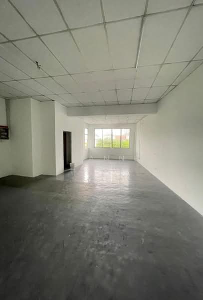 Kedai untuk Disewa di Bandar Seri Putra (Bangi) - Joanne Tan - Interior - PropertyGuru.com.my