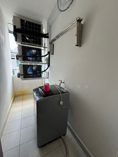 Rumah Bandar untuk Disewa di Taman Sutera Utama (Skudai) - Jacky Ong - Balcony - PropertyGuru.com.my