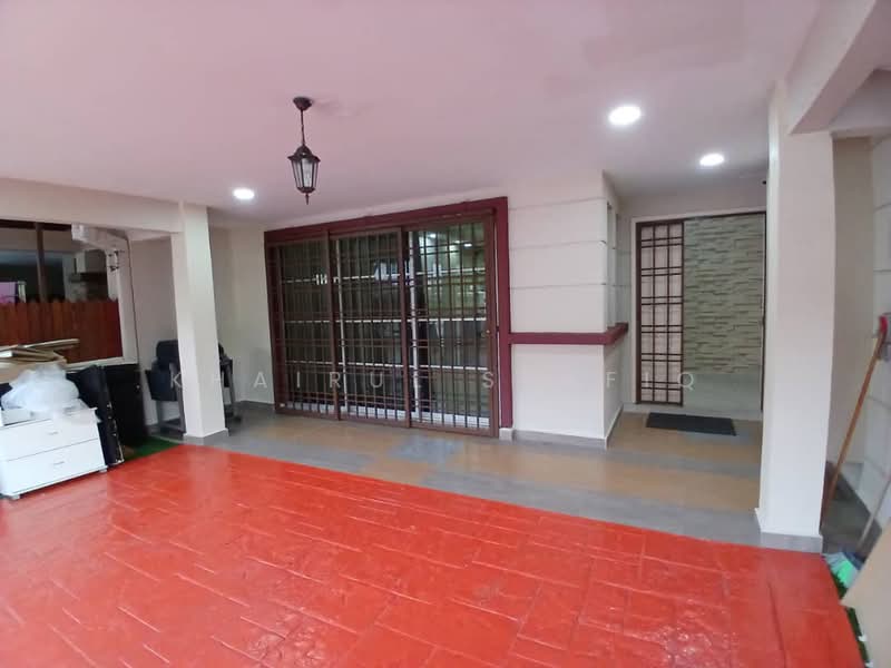 2-storey Terraced House for Rent in Denai Alam (Shah Alam) - Khairul Syafiq - Entrance - PropertyGuru.com.my