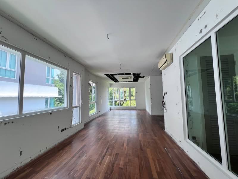 Semi-Detached House for Sale in Bandar Damansara Perdana (Damansara Perdana) - Azizol . - Living Room - PropertyGuru.com.my